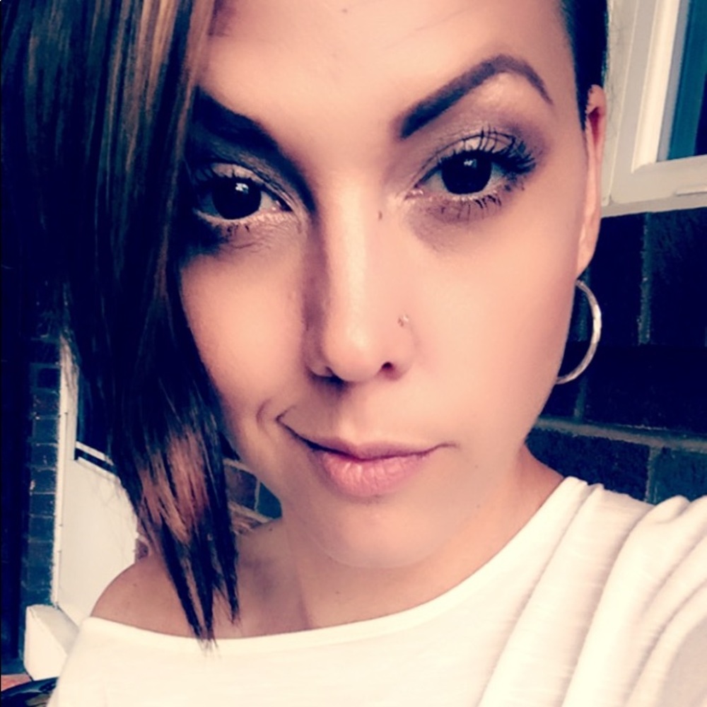 Meet your Posher, Missy